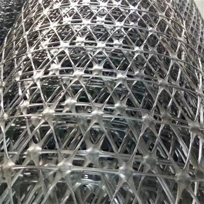 Geogrid Tríaiseach le haghaidh Tógála Bóthair